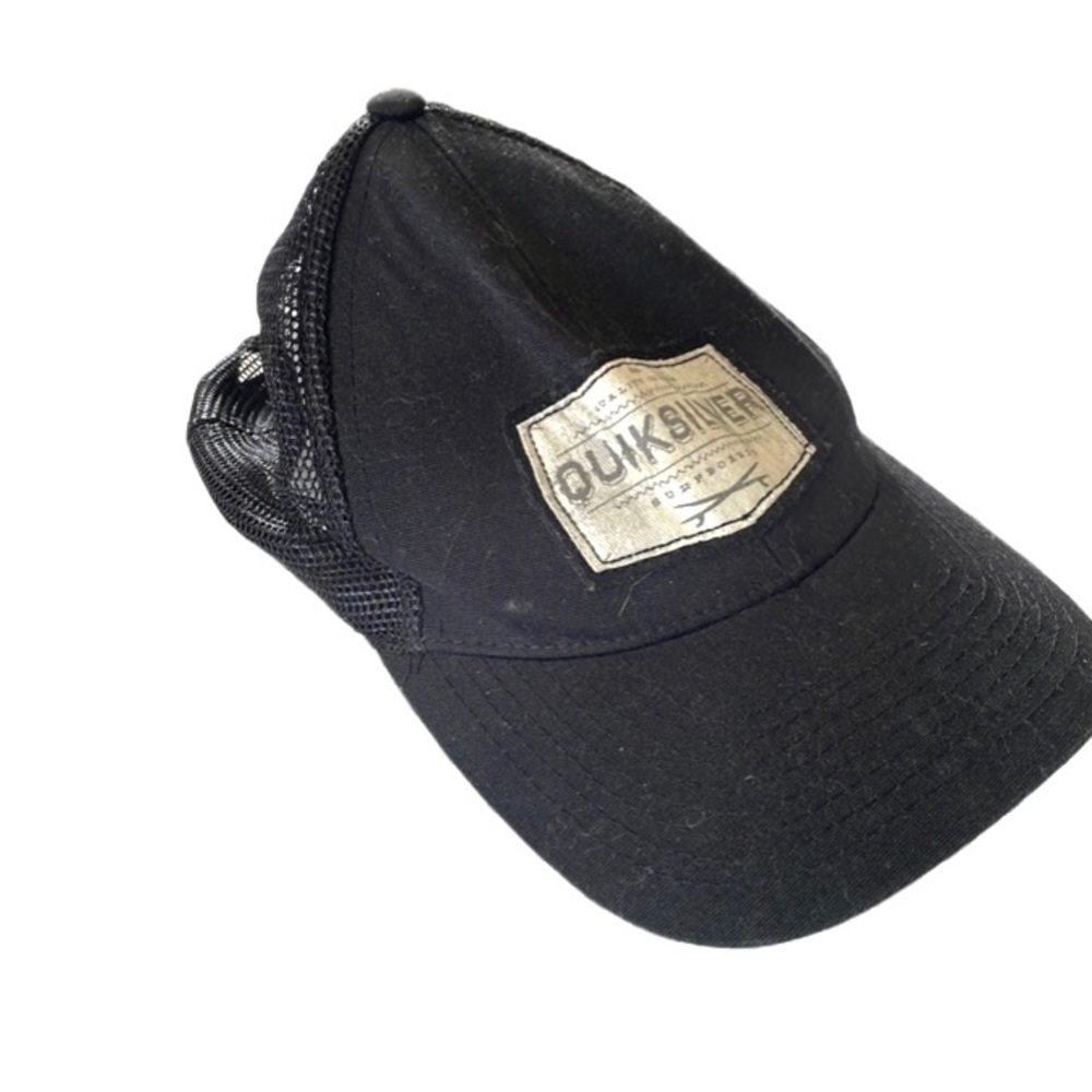 Quiksilver black hat